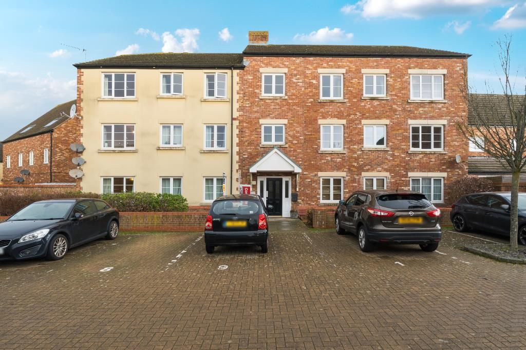 Property photo 1 of 16 External Front