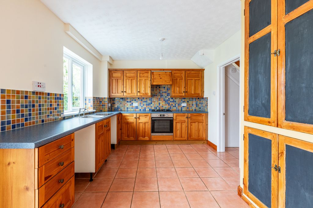 Property photo 3 of 17 Photo 3