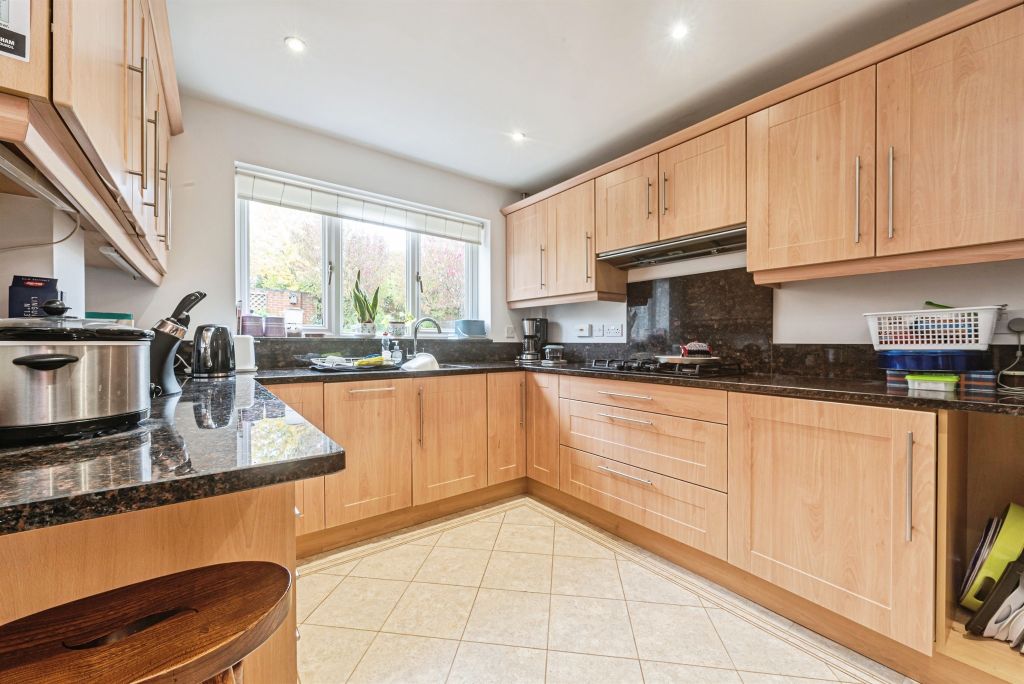 Property photo 3 of 17