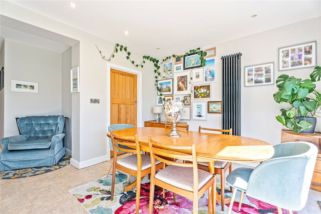 Property photo 3 of 24 Picture No. 18