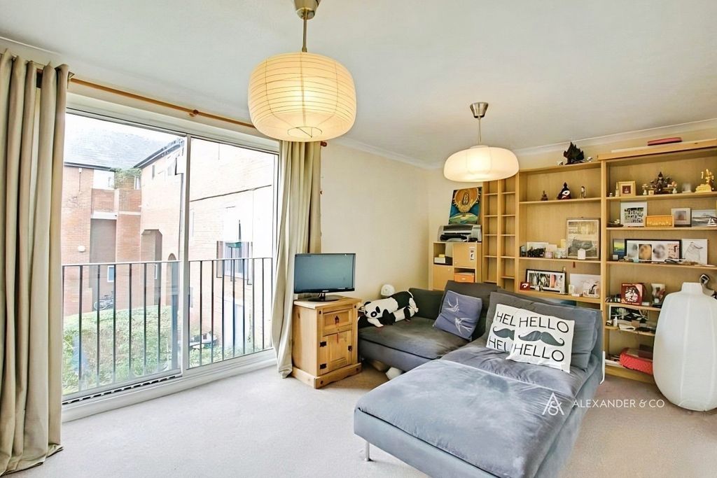Property photo 2 of 4 Pbox-Img.Jpg