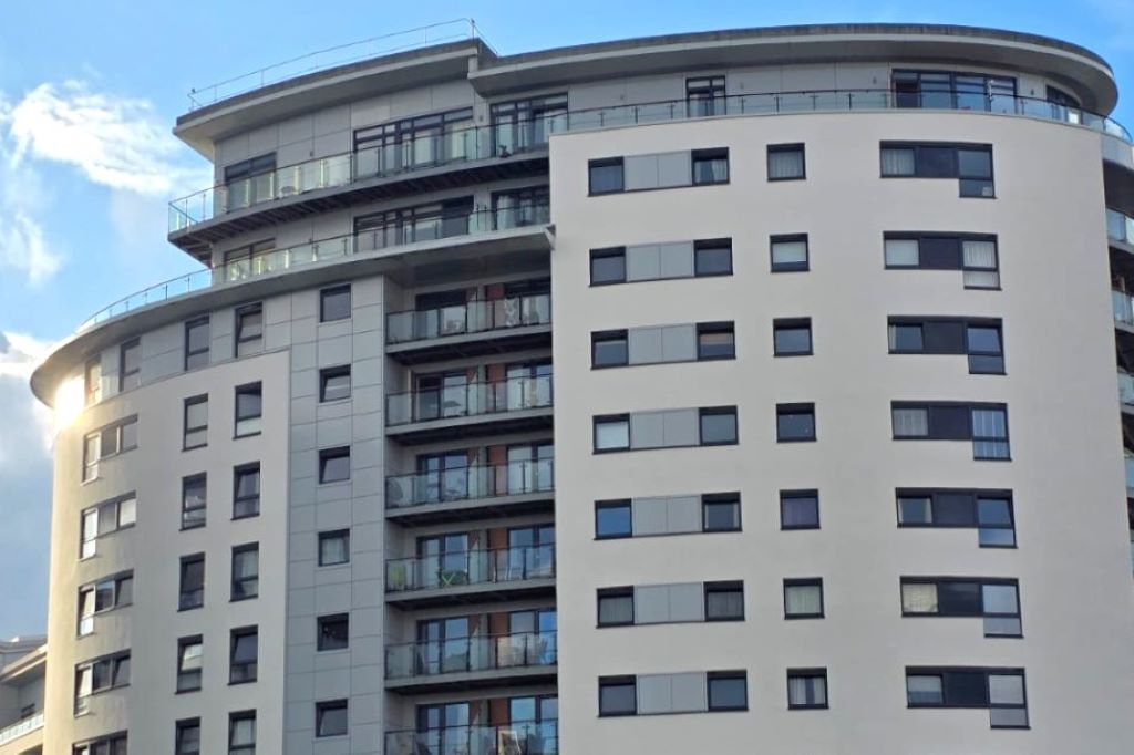 Property photo 1 of 23