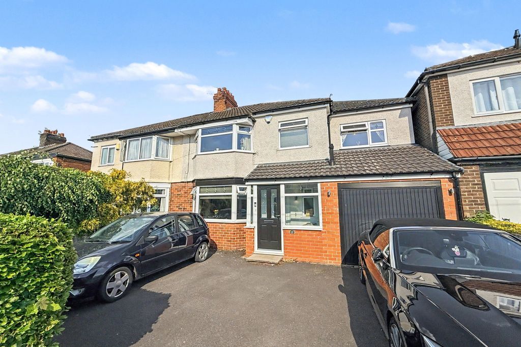 Property photo 1 of 24