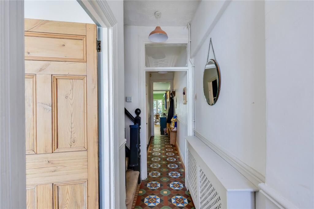 Property photo 3 of 29