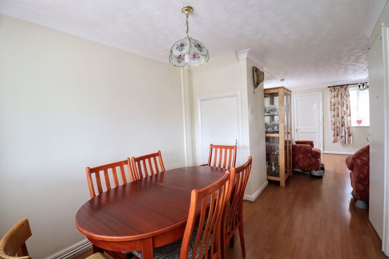 Property photo 3 of 13 Dining Area