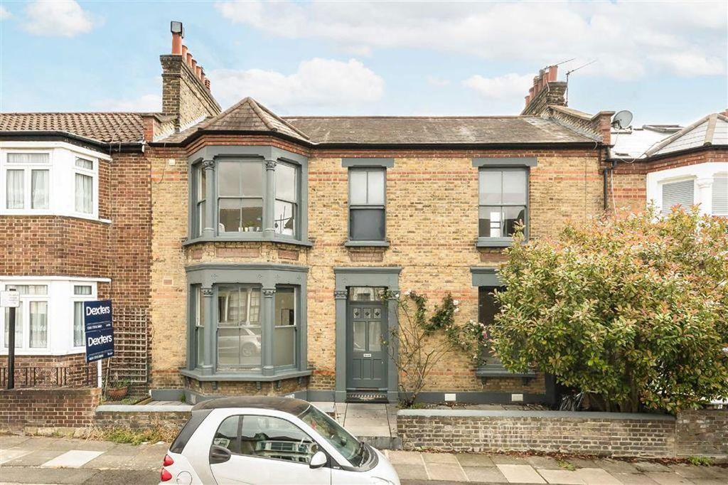 Property photo 1 of 7
