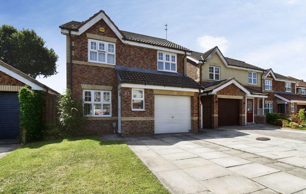 Property photo 1 of 23 Pbox-Img.Jpg
