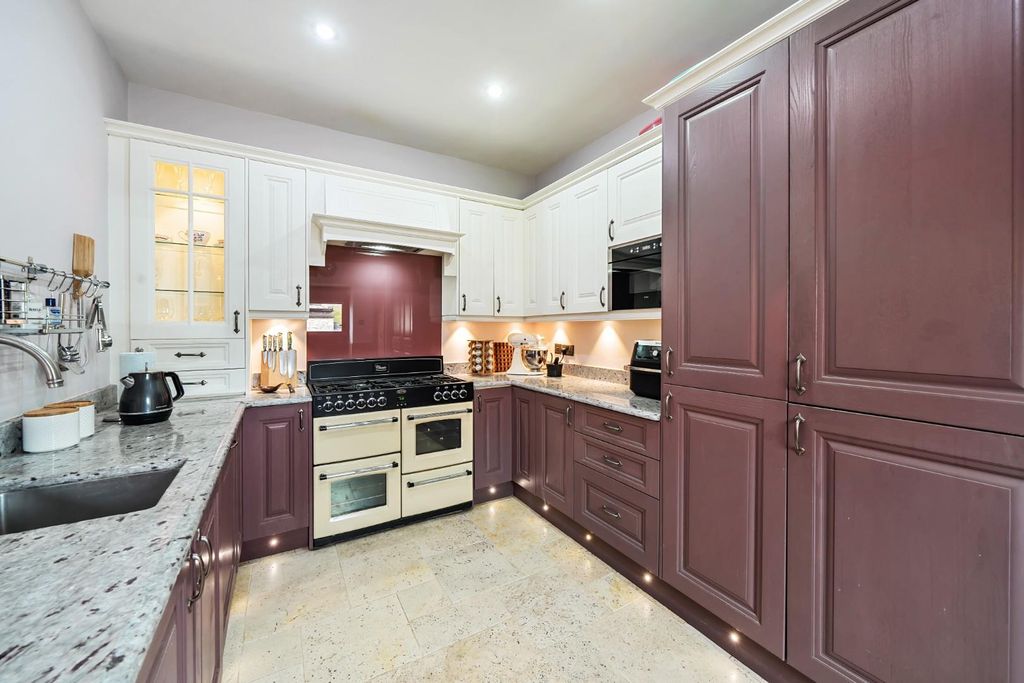 Property photo 3 of 21 661A7B5539d8B-1111216 (4).Jpg