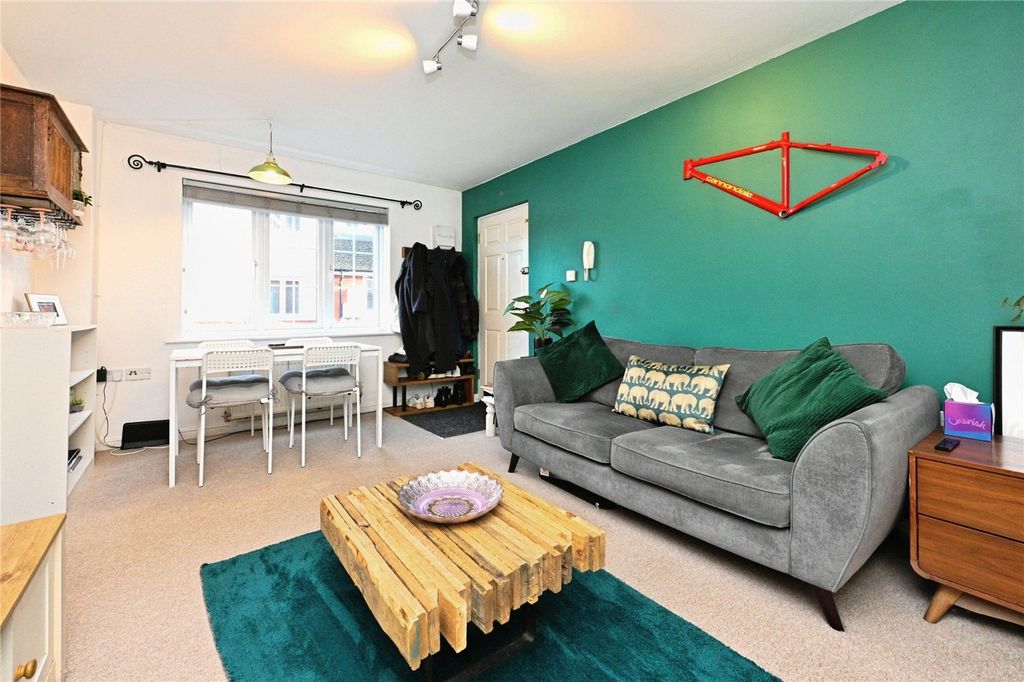 Property photo 2 of 13 Picture No. 06
