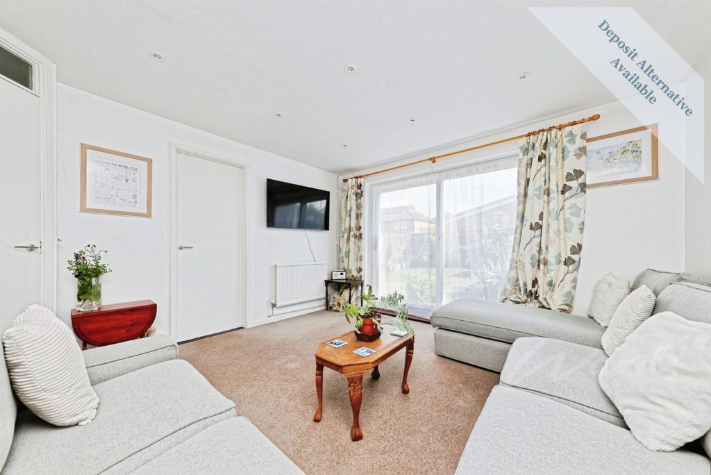 Property photo 2 of 13 Open Plan Living