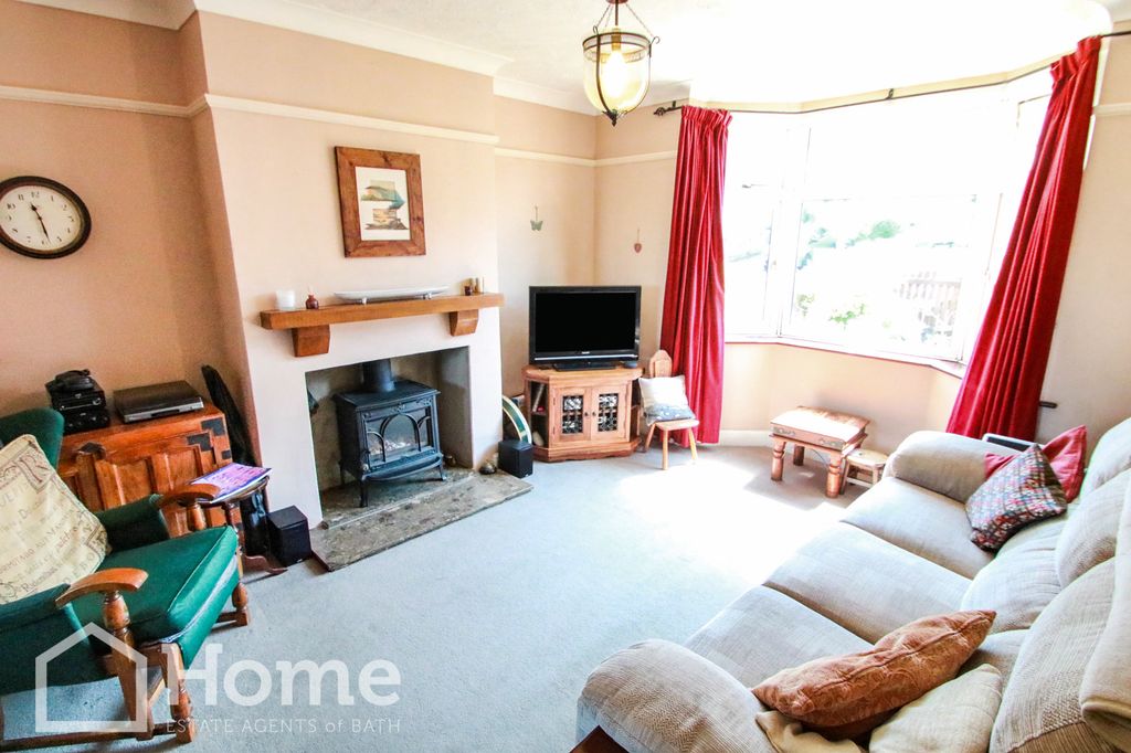 Property photo 2 of 19