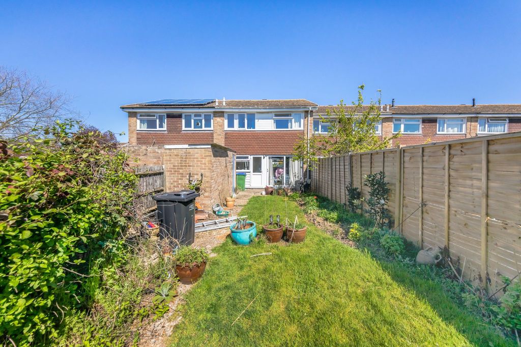 Property photo 2 of 3