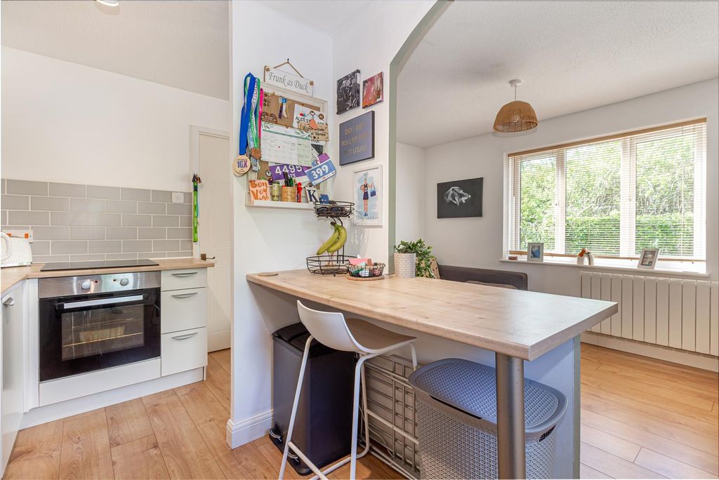 Additional image 4 of 1 bed flat for saleBadger Gardens, Worcester WR5