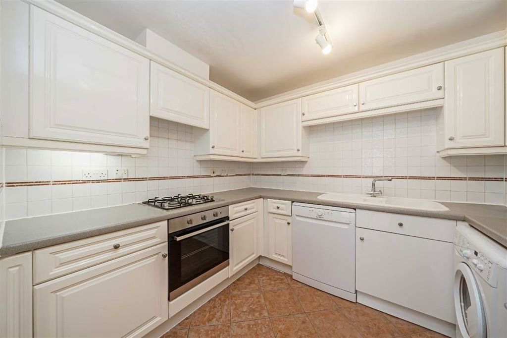 Property photo 3 of 5