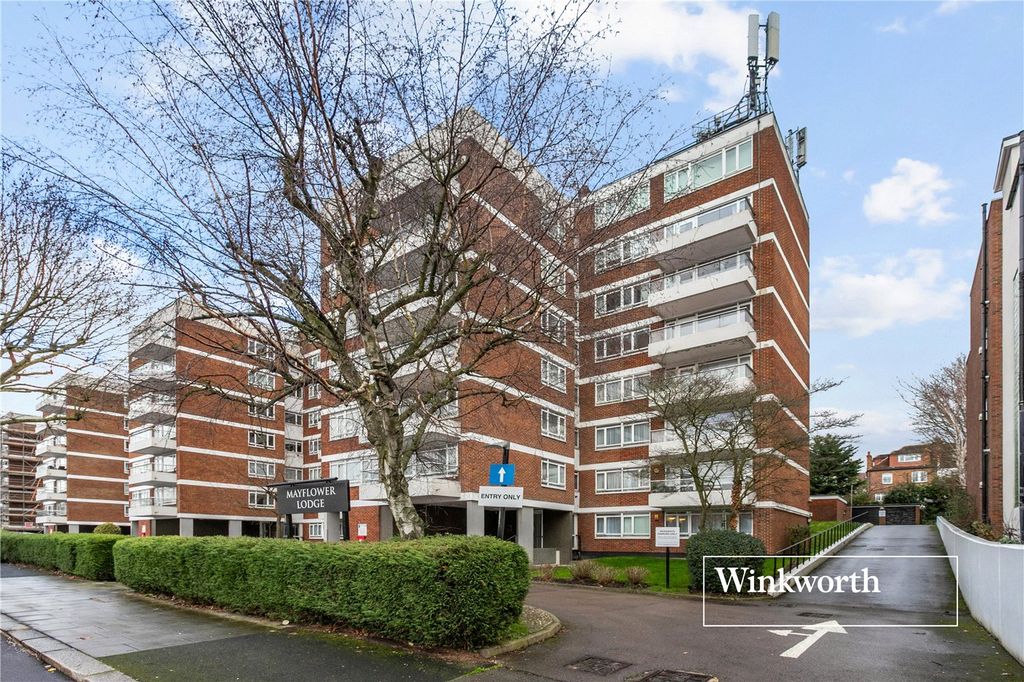 Property photo 1 of 14 Picture No. 15