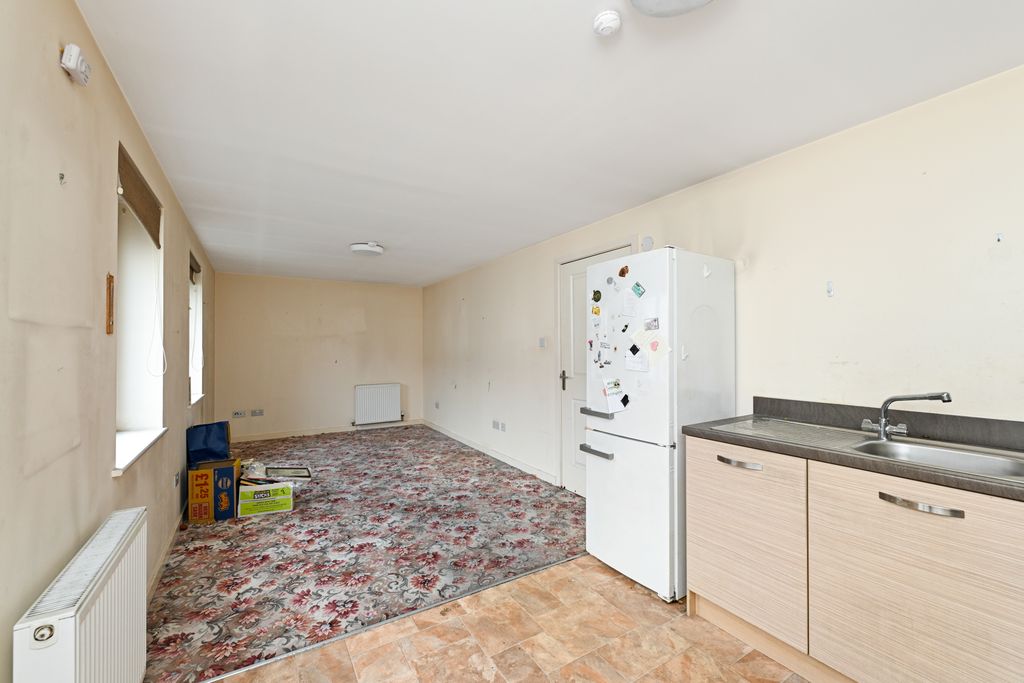 Property photo 3 of 15 Property Image 3