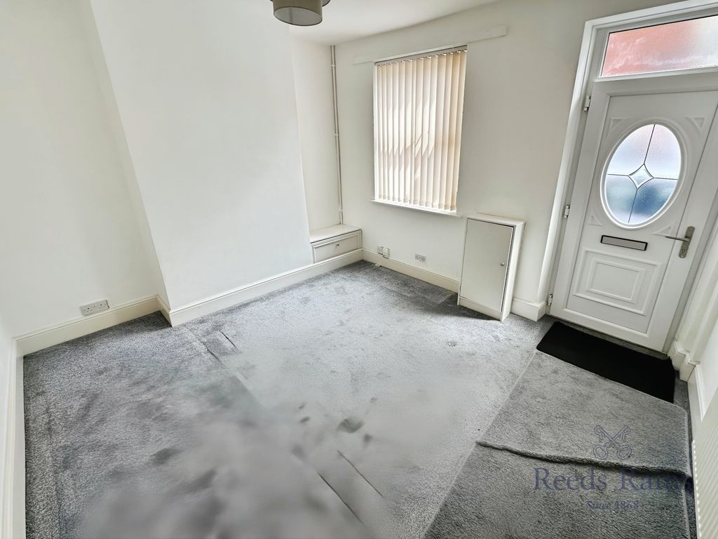 Property photo 3 of 8 Picture No. 04