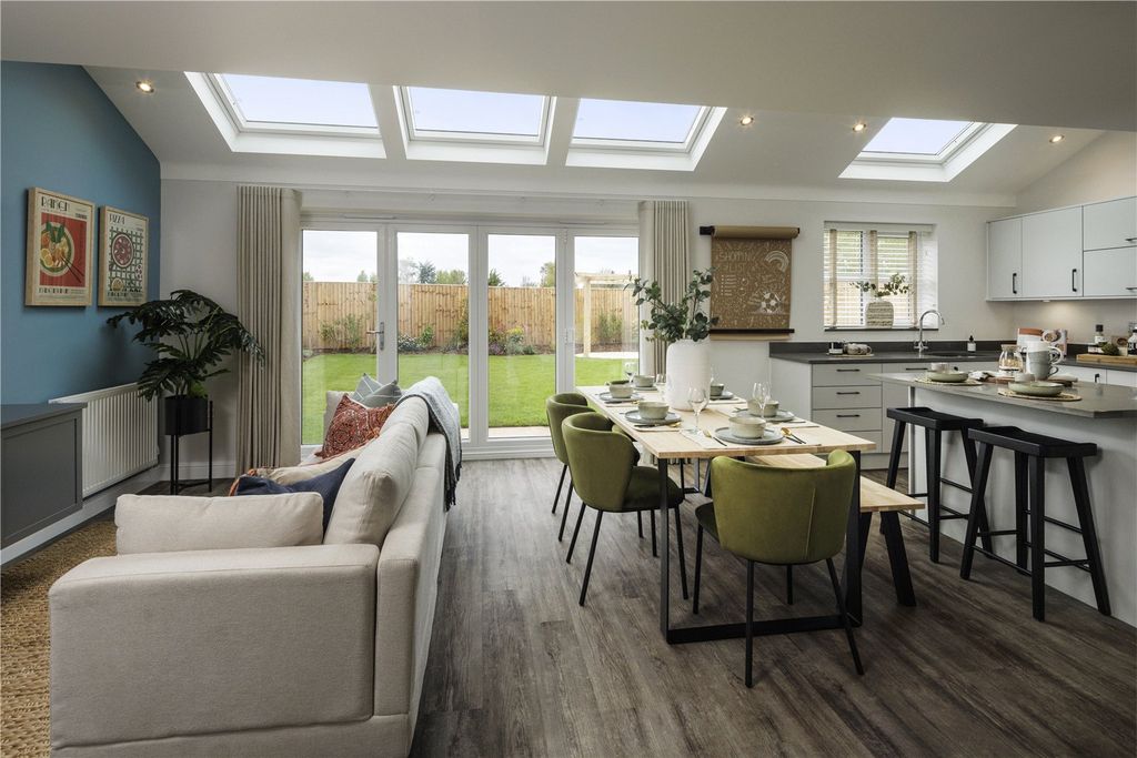 Property photo 2 of 12 Kitchen Living