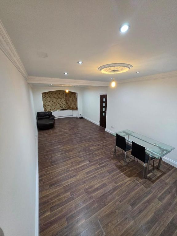 Property photo 3 of 13 Photo 3