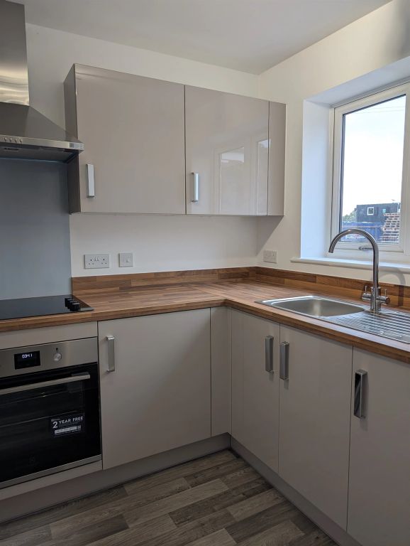 Property photo 2 of 5