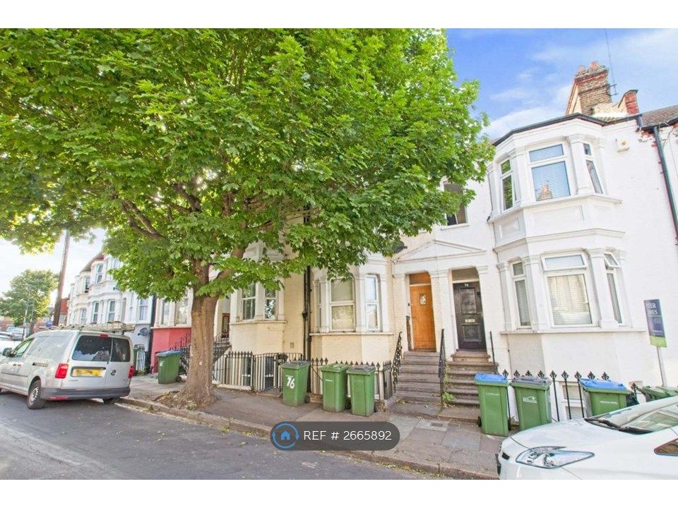 Property photo 1 of 7 Outside