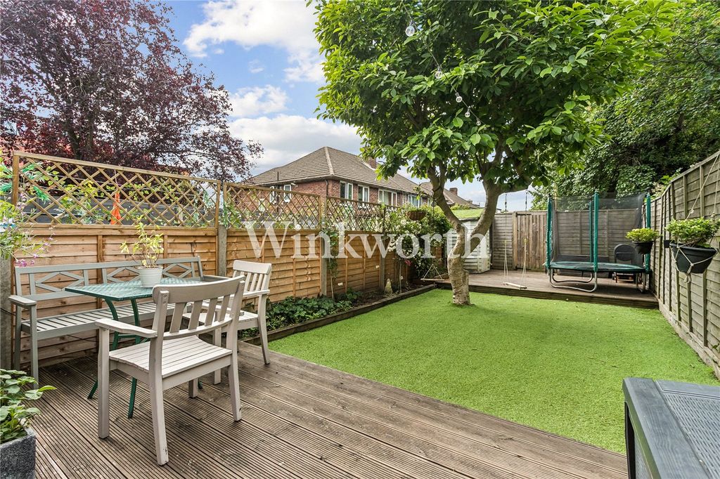 Property photo 2 of 15 Picture No. 01