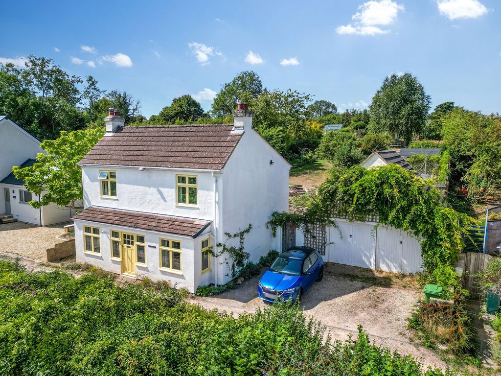 Property photo 1 of 23