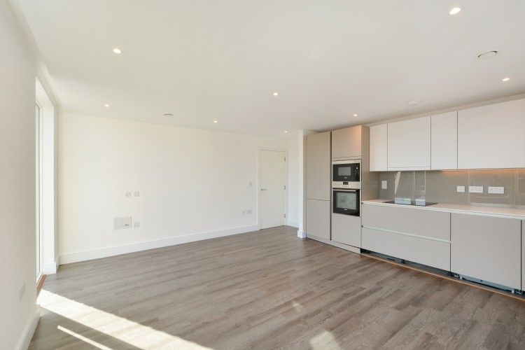 Property photo 3 of 5