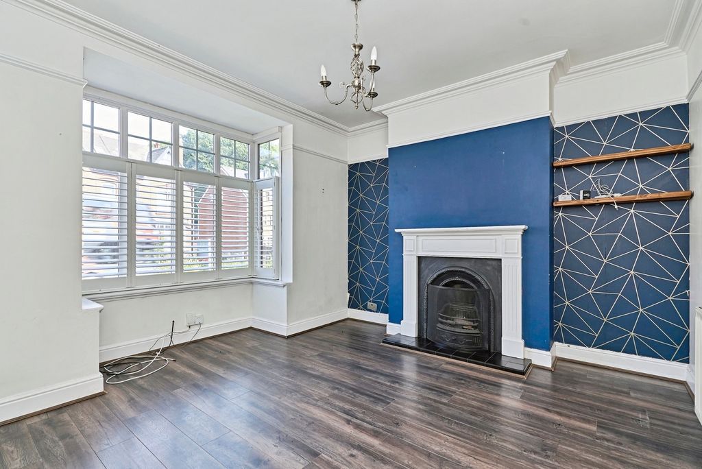 Property photo 2 of 17 Pbox-Img.Jpg