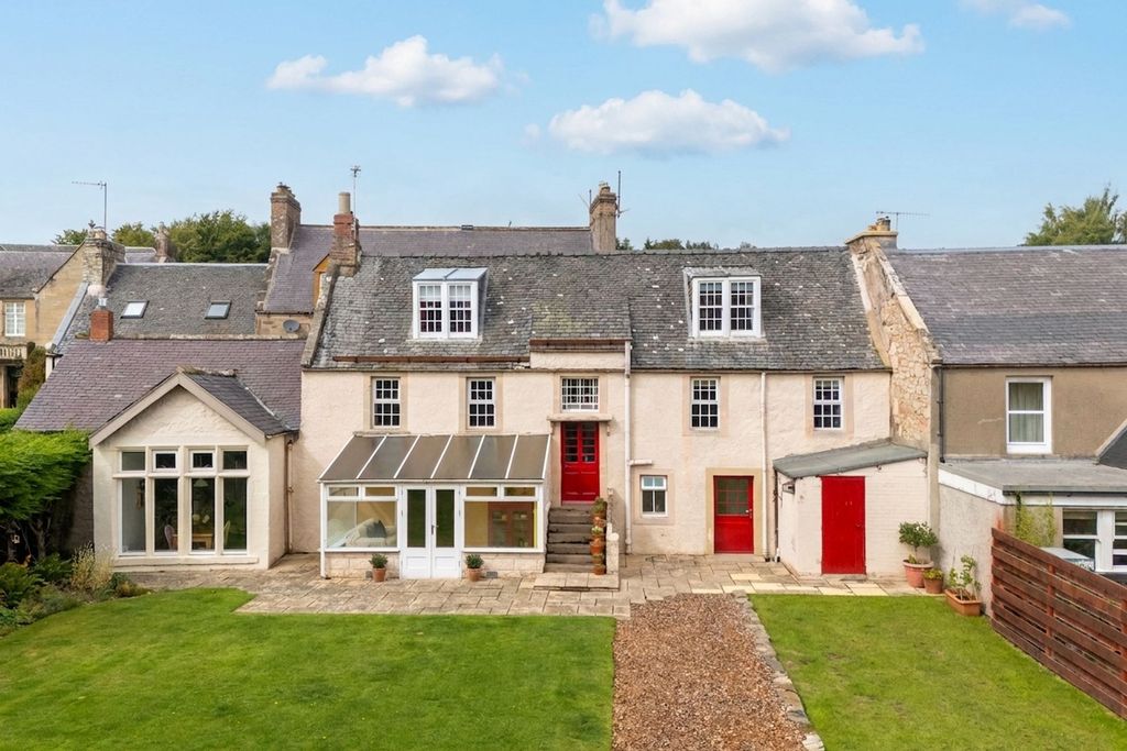 Property photo 1 of 30 External