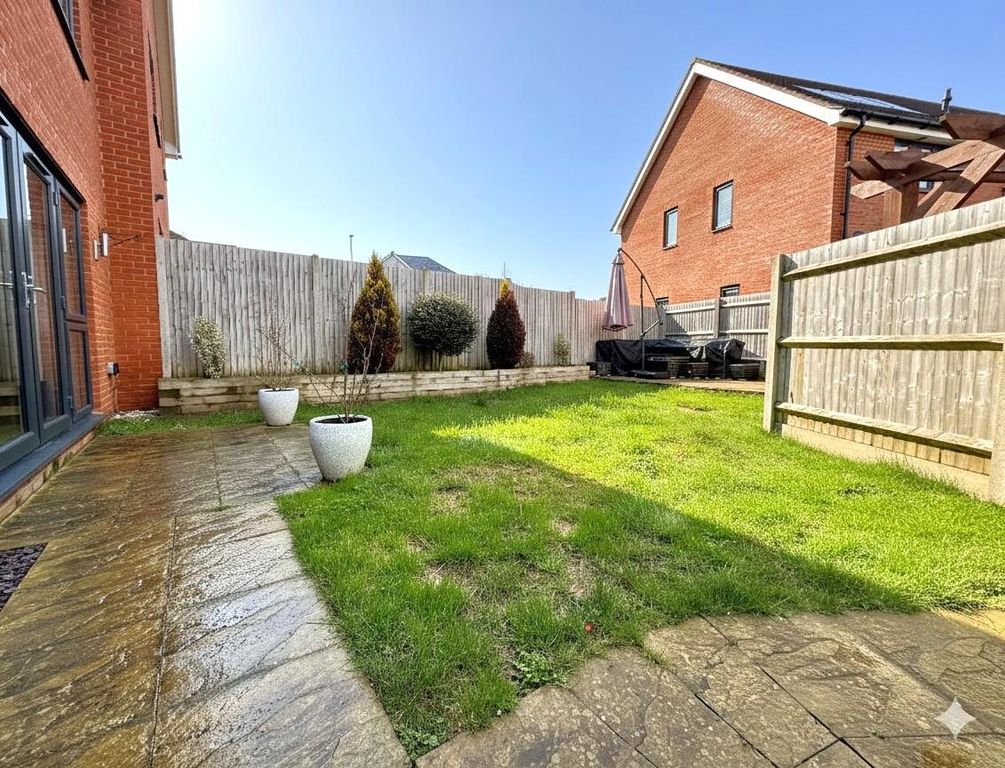 Property photo 2 of 13 Gemini_Generated_Image_A46Wcua46Wcua46W.Jpg