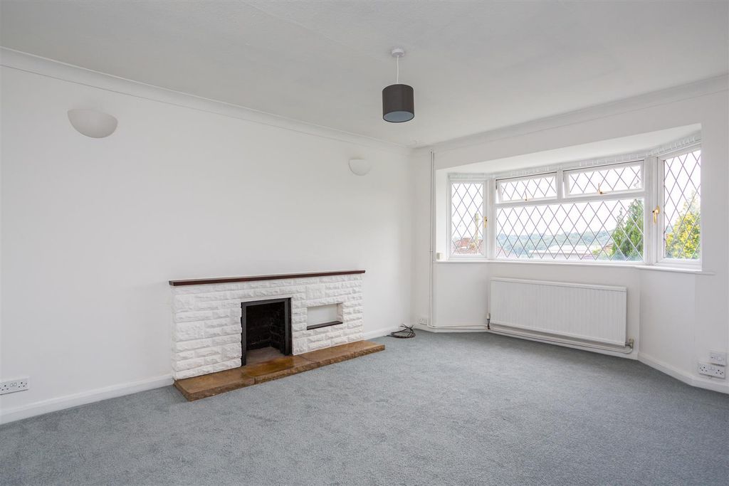Property photo 2 of 14 Img_0049.Jpg