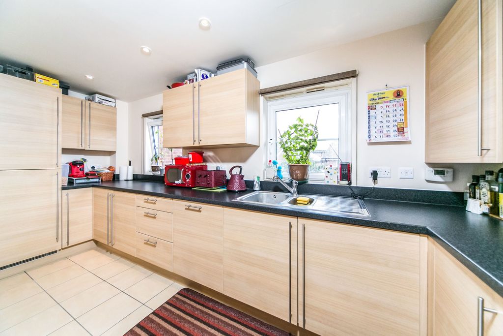 Property photo 2 of 9 5Feb8E0E-d071-4Fcf-9