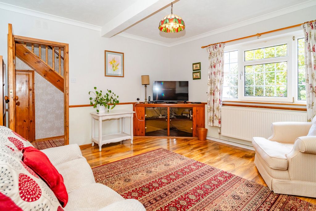 Property photo 2 of 24