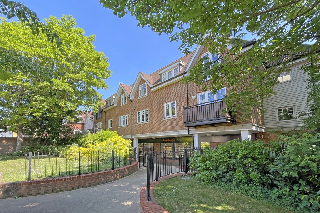 Property photo 1 of 10