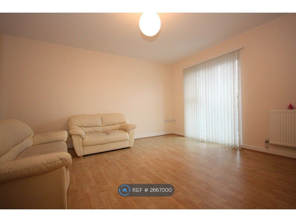 Property photo 3 of 6