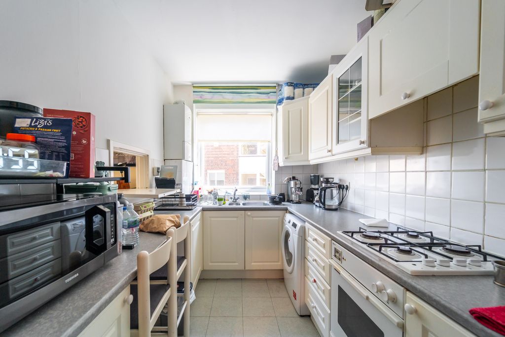 Property photo 3 of 8 Mba06286