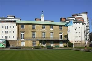 Property photo 2 of 8 Photo