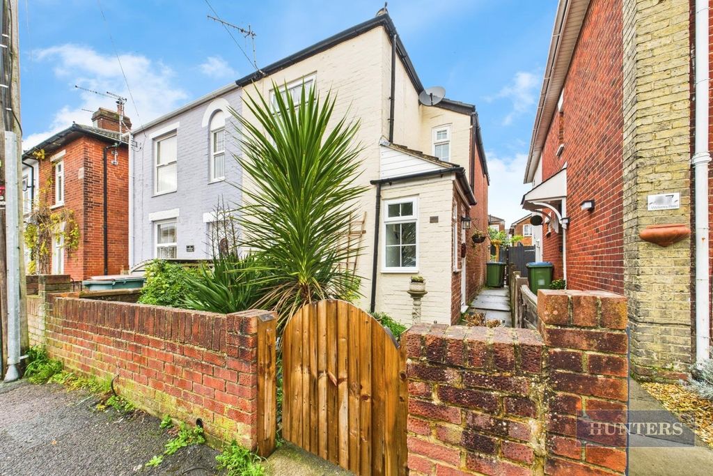 Property photo 1 of 11 De3Cf48c-Cam05152G0-Pr0317-Still022.Jpg