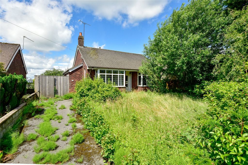 Property photo 1 of 17 Picture No. 01