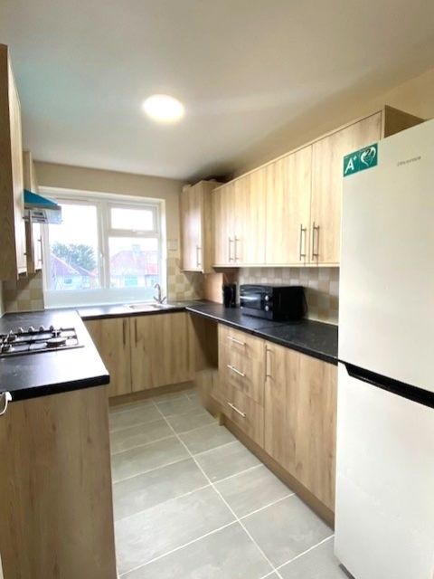 Property photo 3 of 6 Nicola 5