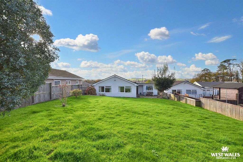 Additional image 15 of 3 bed detached bungalow for saleWhitehall Avenue, Pembroke SA71