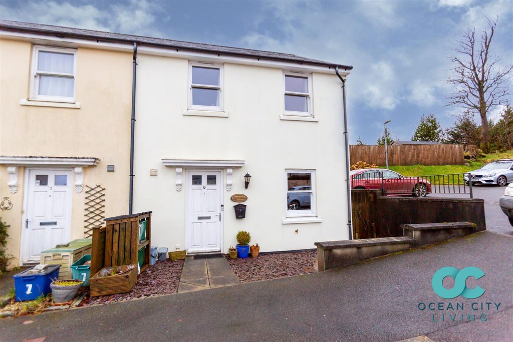 Property photo 1 of 23 Beech Crescent.Jpg