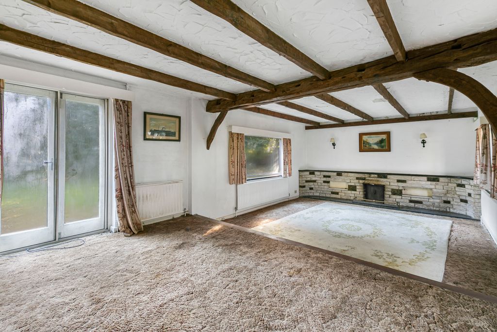 Property photo 2 of 17 Reception