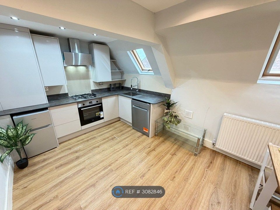 Property photo 2 of 17 Open Plan Living