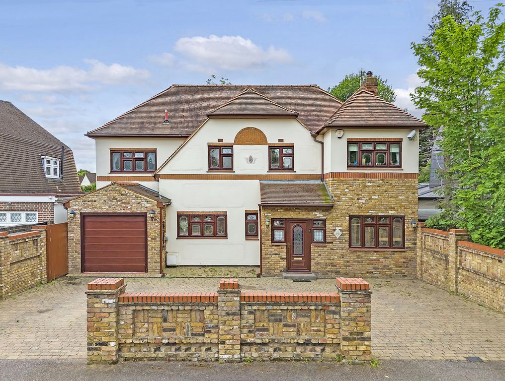 Property photo 1 of 24