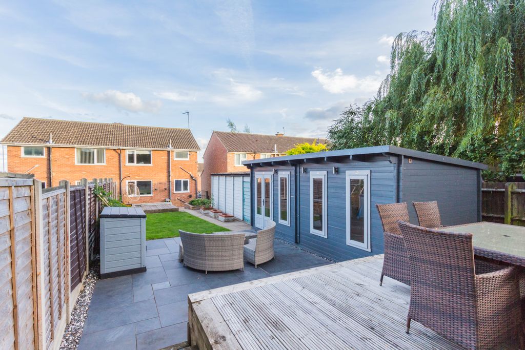 Property photo 3 of 14 Rear Garden