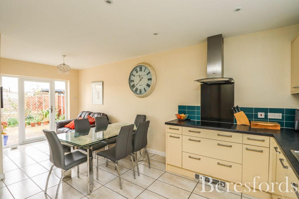 Property photo 2 of 28 Picture 2