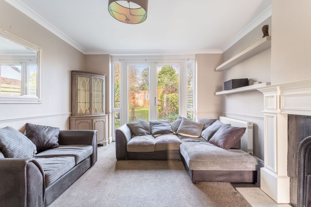 Property photo 2 of 14