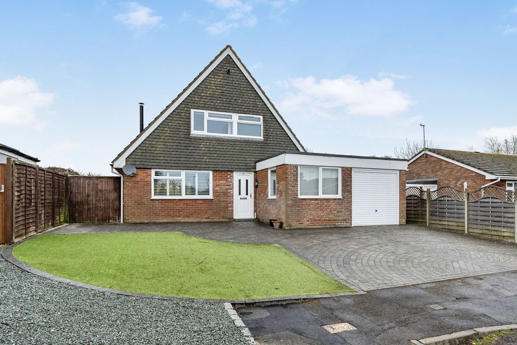 Property photo 1 of 23